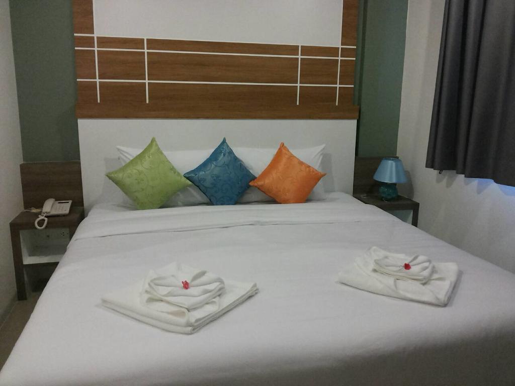 The Reef Ao-Nang Hotel Ao Nang Bagian luar foto